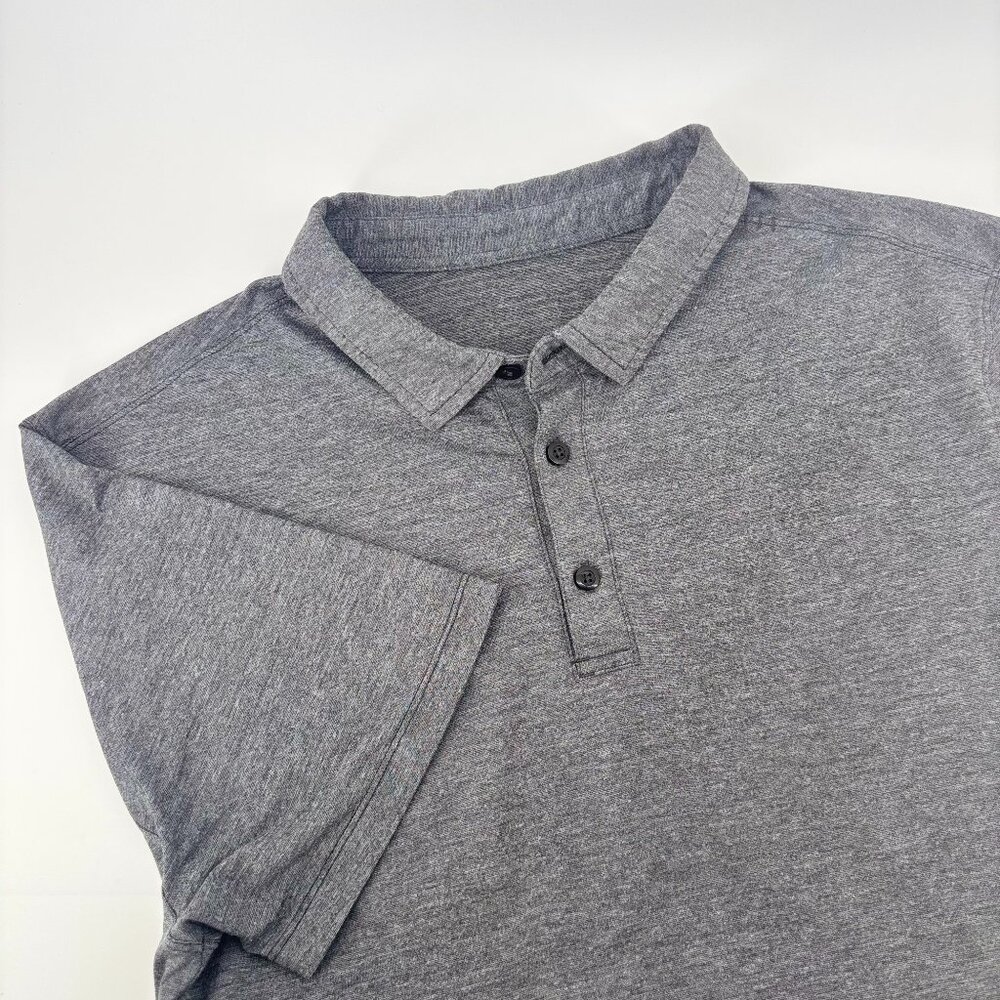 Lululemon Athletica Mens‎ Heather Gray SS Performance Polo SEE Measurements